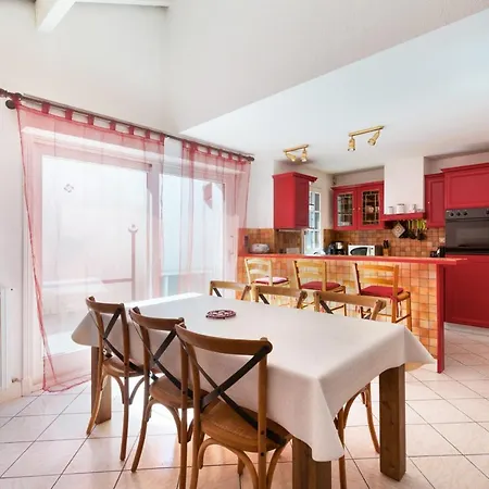 Euskal Etxea Holiday home *
