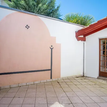 Euskal Etxea Holiday home Biarritz